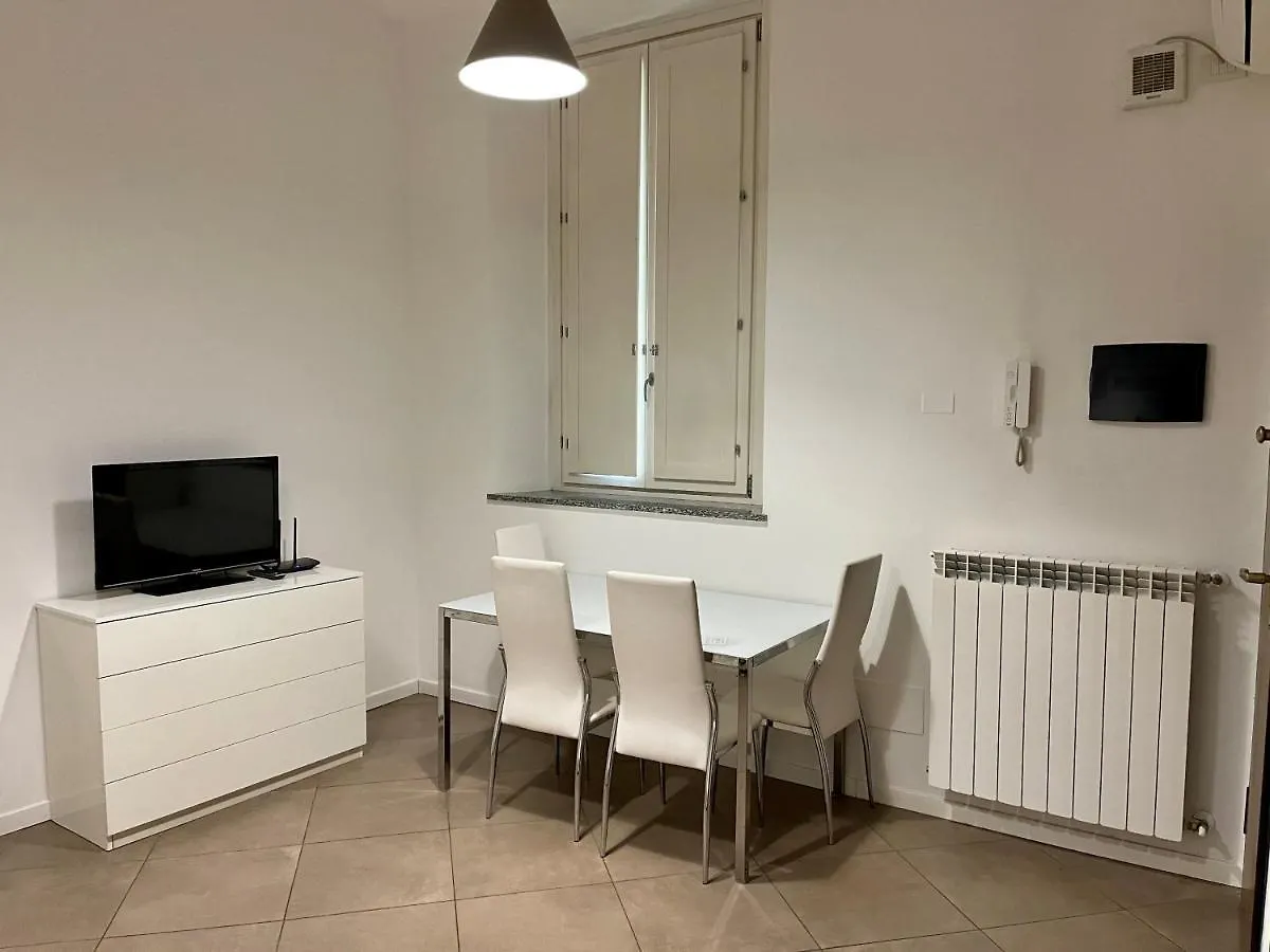 Easy Milano - Rooms And Apartments Navigli Italien