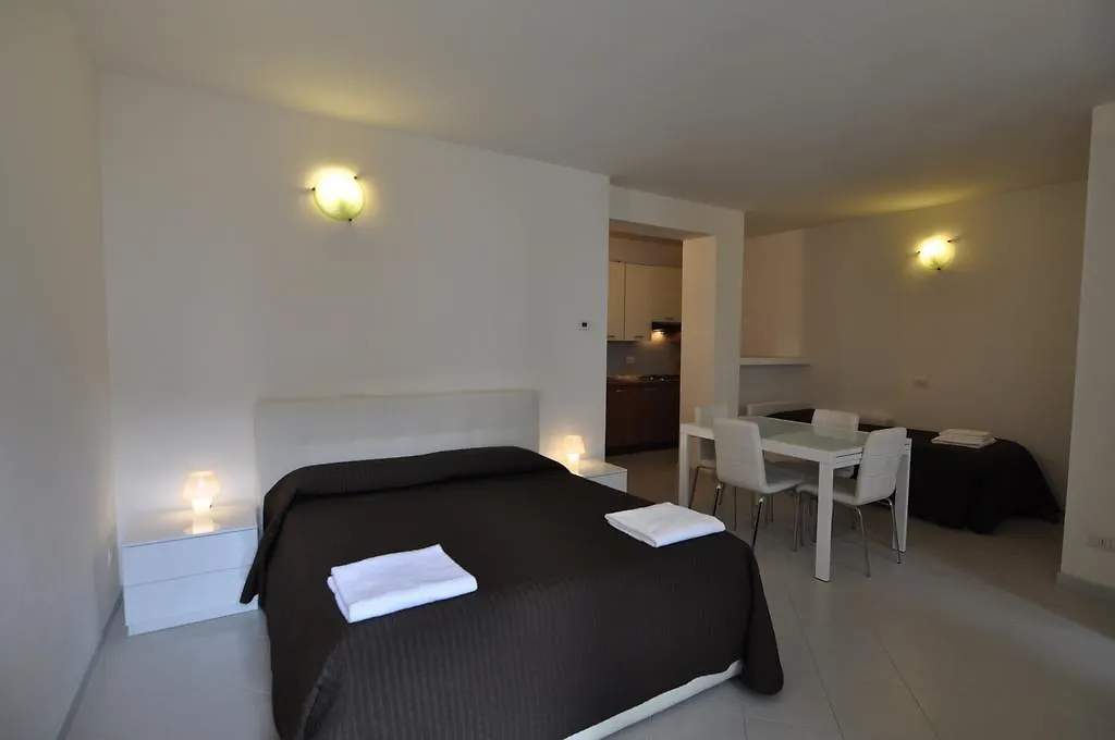 Aparthotel Easy Milano - Rooms And Apartments Navigli