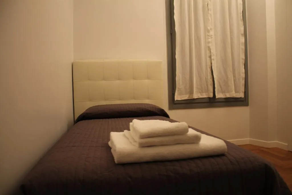 Easy Milano - Rooms And Apartments Navigli Italien